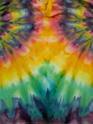 Youth XL Spiral tie-dye T-Shirt