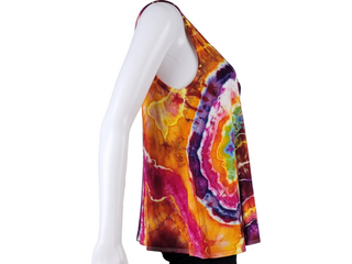 Women's Medium Tie-dye Flowy Tank Top