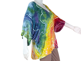 Women's Small Tie-dye Flowy Top