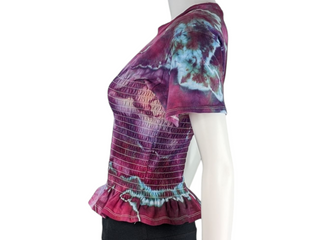 Women's/Juniors Medium Tie-dye Top