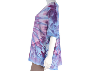 Women's 3XL Tie-dye V-Neck Spiral Top