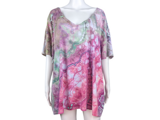 Women's 3XL Tie-dye V-Neck Top