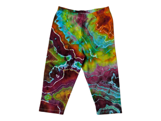 Women's Medium Tie-dye Capri Leggings