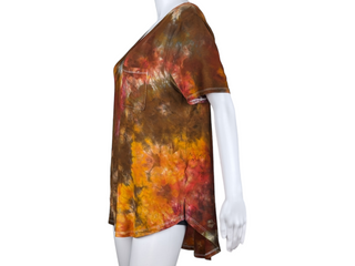 Women's Large Tie-dye V-Neck T-Shirt