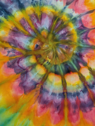 Youth Medium Spiral Tie-dye T-Shirt