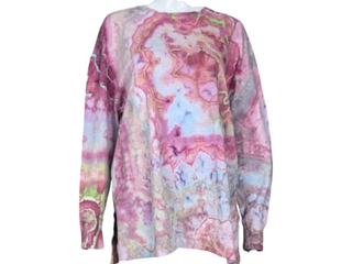 Women's Medium Tie-dye Long Sleeved T-Shirt