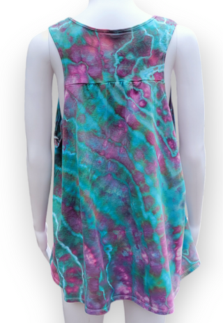 Women's 3XL Tie-dye Flowy Racerback Tank Top