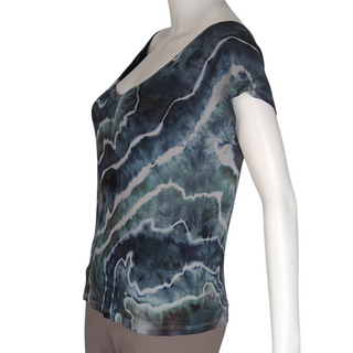 Women's Large Tie-dye V-Neck Top
