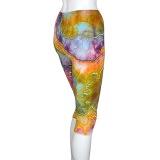 Women's Small Tie-dye Capri Leggings