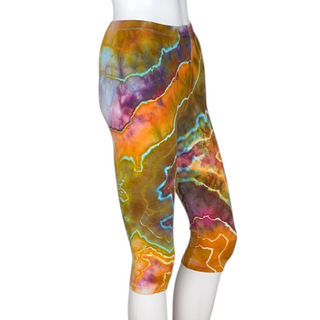 Women's Small Tie-dye Capri Leggings