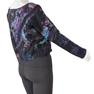 Women's Large Reverse Tie-dye Long-sleeved Crop Top