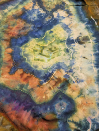 Women's XXL Reverse Tie-dye Buffalo Pullover Hoodie
