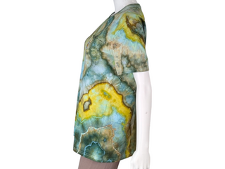 Women's Small Tie-Dye T-Shirt