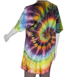 Men's Medium Spiral Tie-dye T-Shirt