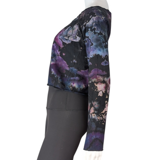 Women's Large Reverse Tie-dye Long-sleeved Crop Top